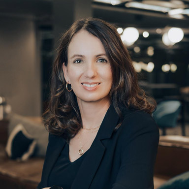 Kristyn Davis, Co-Founder of Burton and Davis Concierge Services